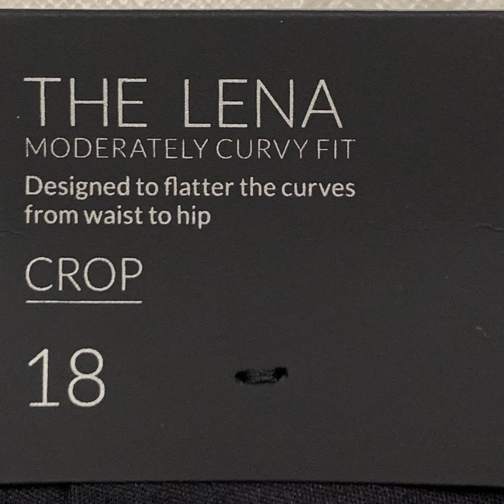 Lane Bryant NWT sz.18 Crop Pant in Black